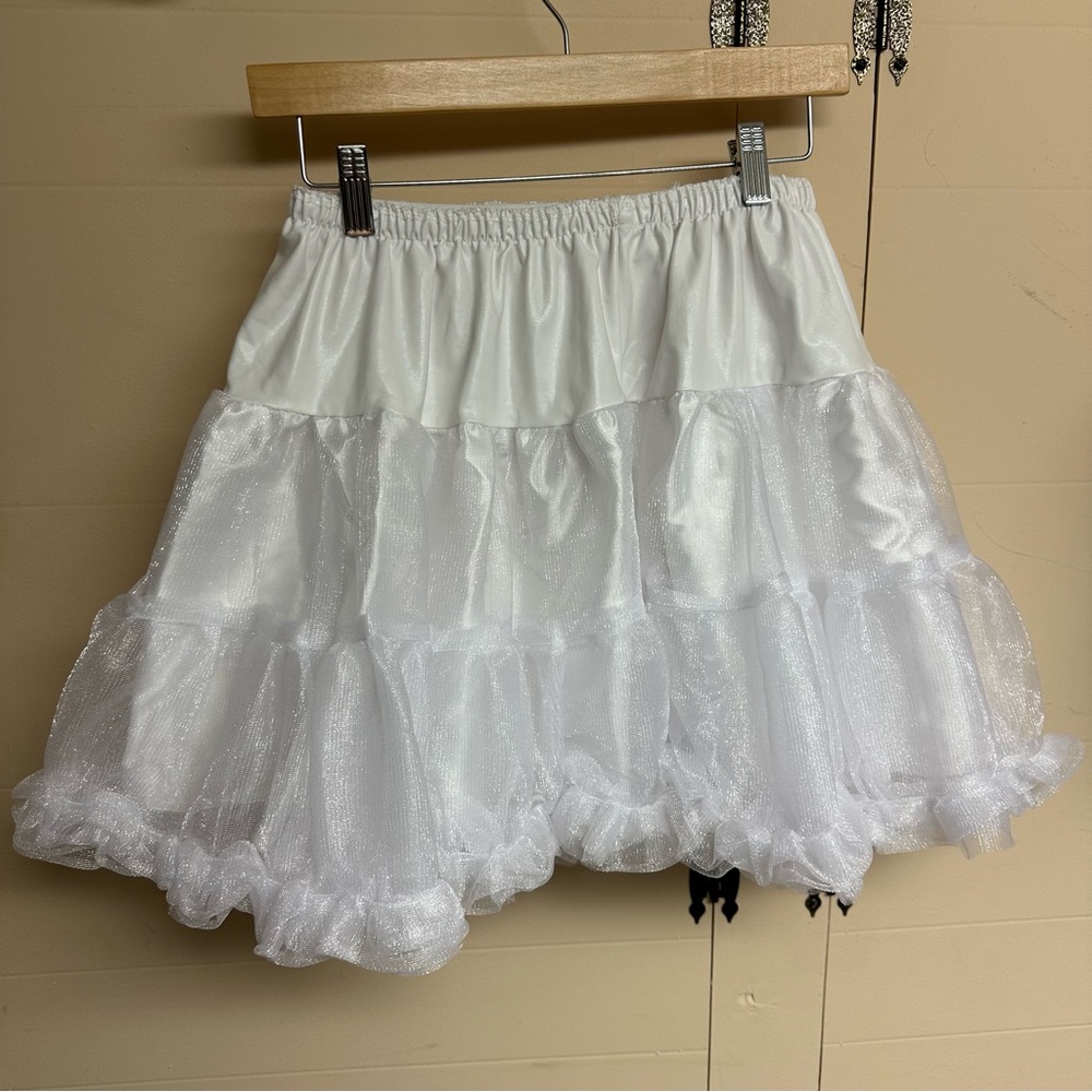 Petitcoat White costume